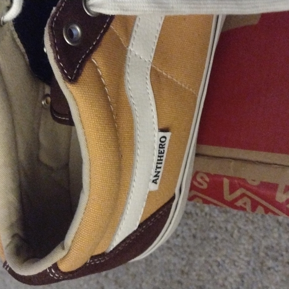 Tony Trujillo Anti hero SG two tone vans shoes new in box - Picture 10 of 11